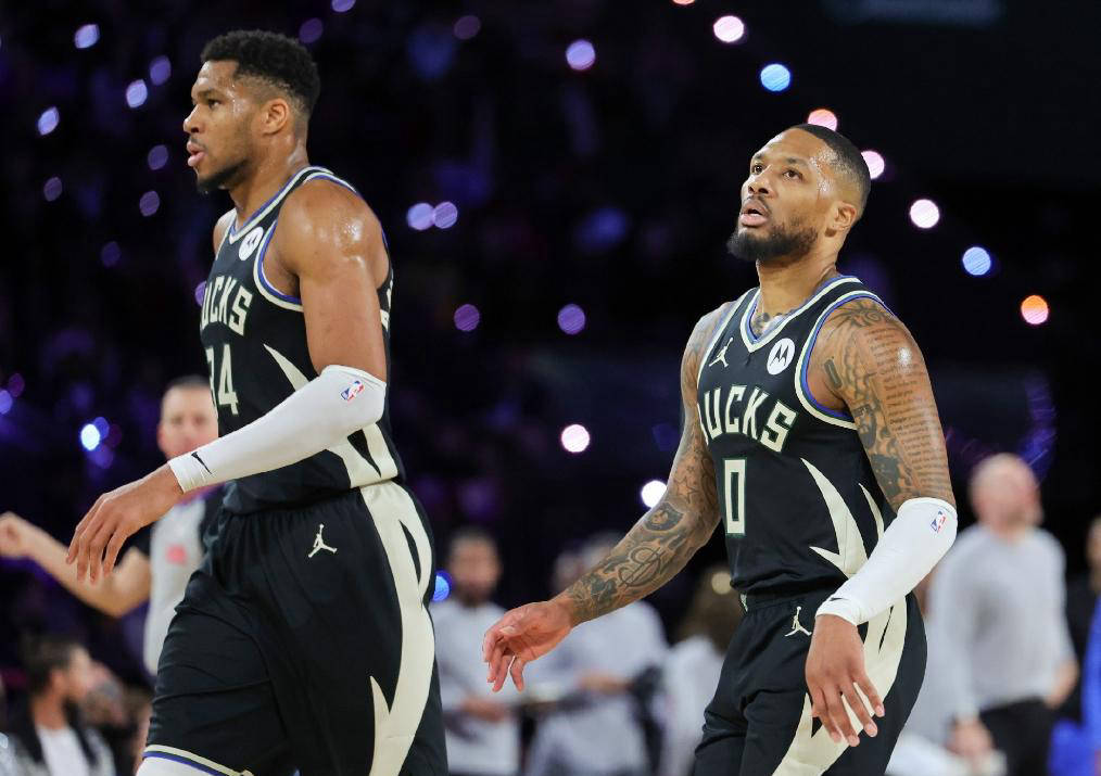 雄鹿不敌灰熊,遭受连败打击 雄鹿不敌灰熊,遭受连败打击