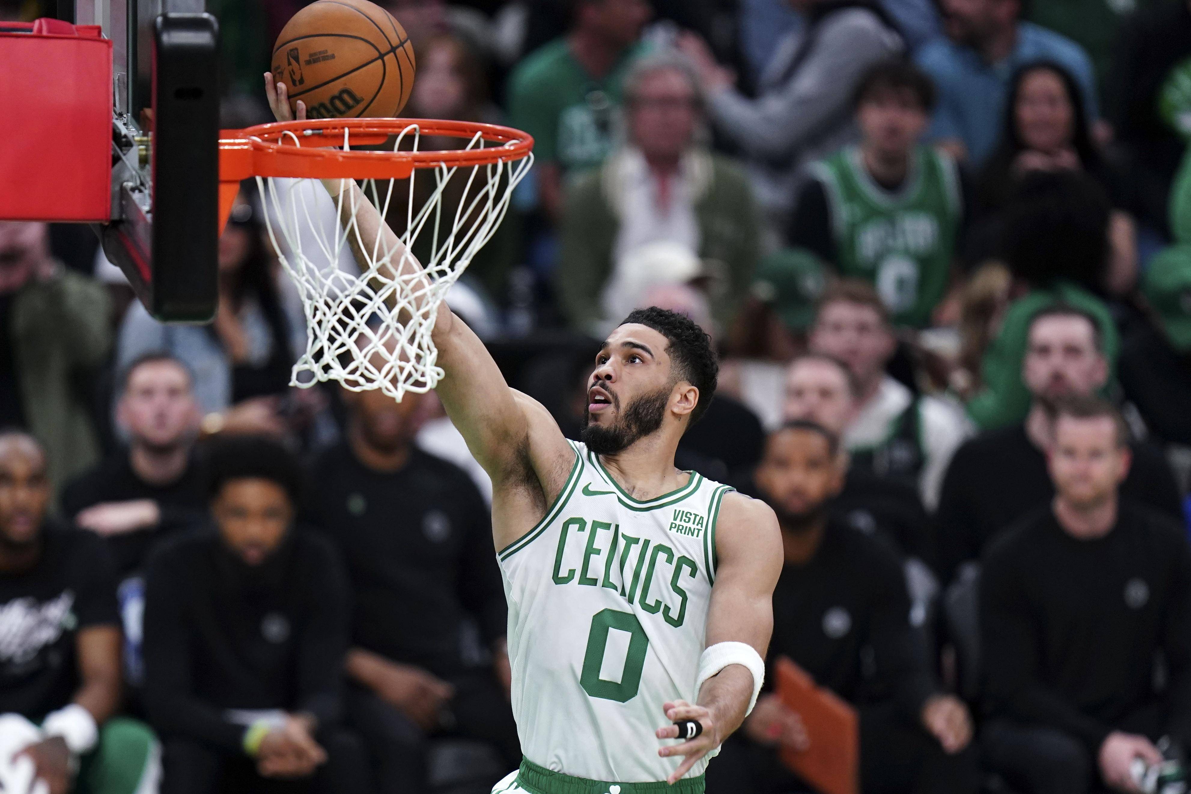 凯尔特人在主场击败公牛，取得三连胜的简单介绍