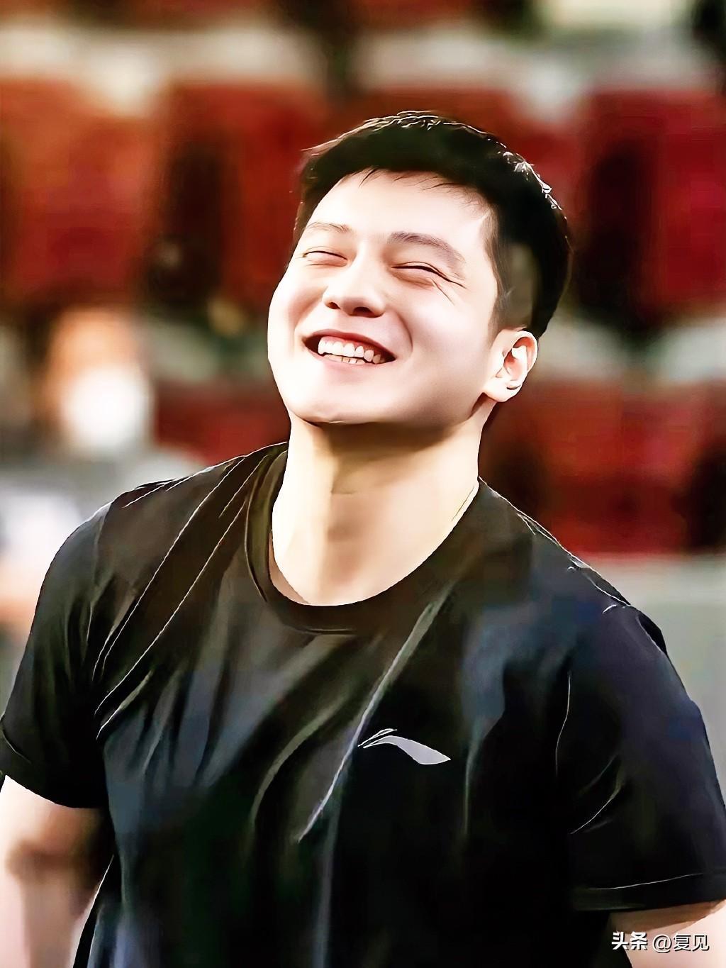 法国队横扫德国队,樊振东状态火热 法国队横扫德国队,樊振东状态火热