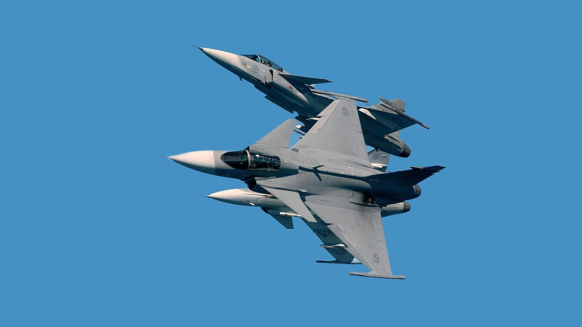 冷门之夜与英雄之名，当突尼斯掀翻英格兰，基耶萨在篮球圣殿加冕