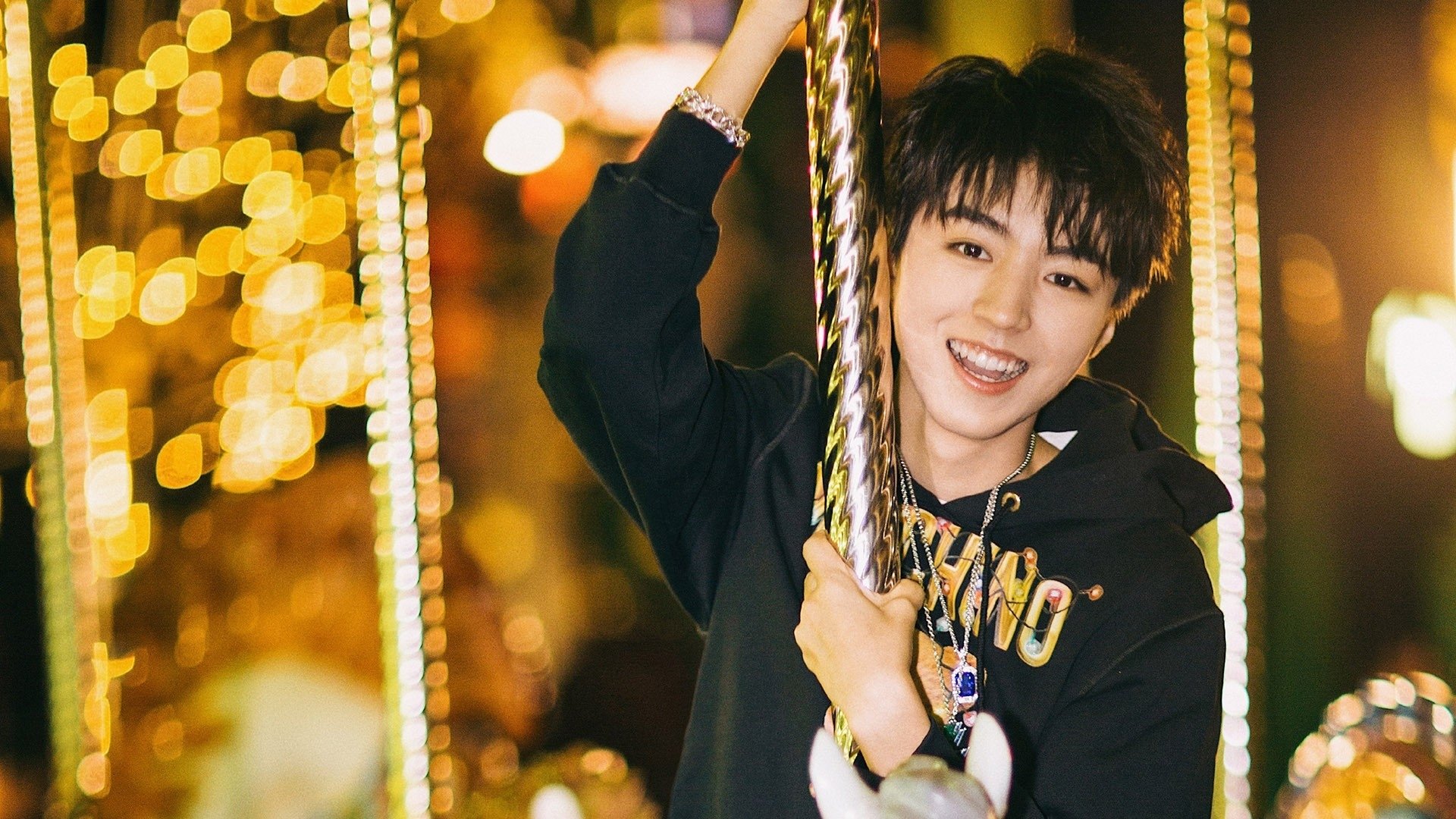 体育激情双响炮，德甲争冠焦点战与上海队逆境突围爵士的启示