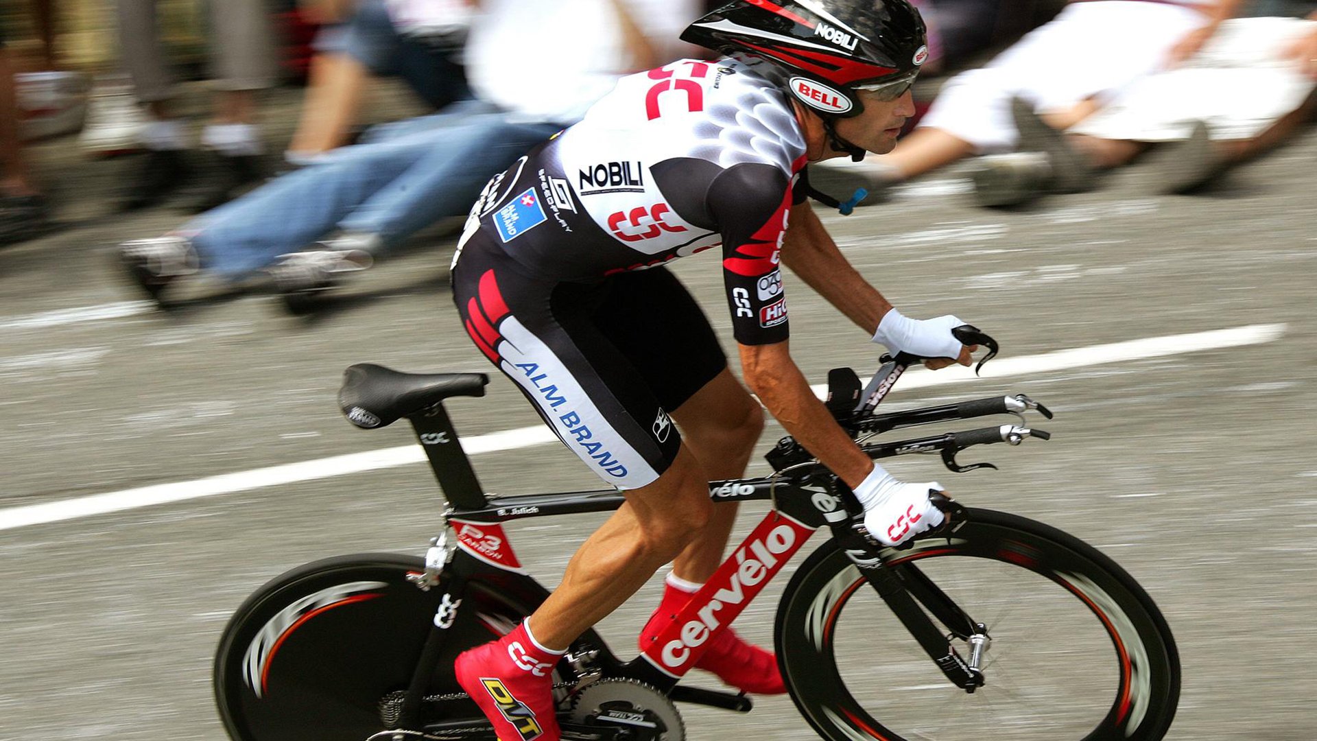 字母哥节奏完全掌控，奇才争冠战胜出深圳队